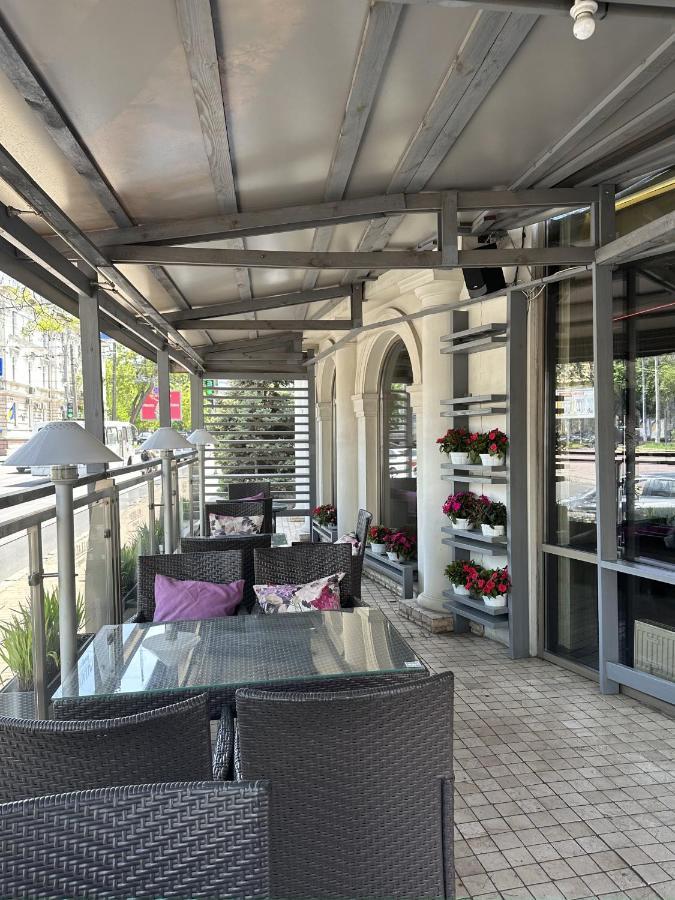 Hotel Palladium Одеса Екстериор снимка